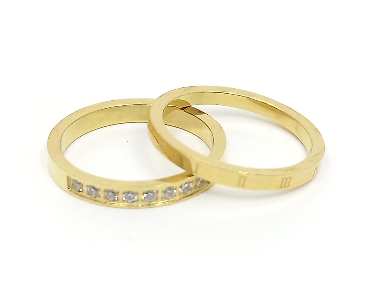 Set dorado argolla 2mm y circonias