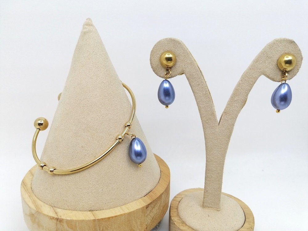 Set dorado Brazalete y aretes perla azul