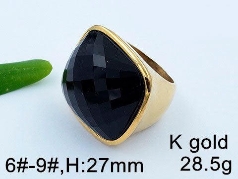 Set dorado Omega, dije y anillo piedra negra biselada