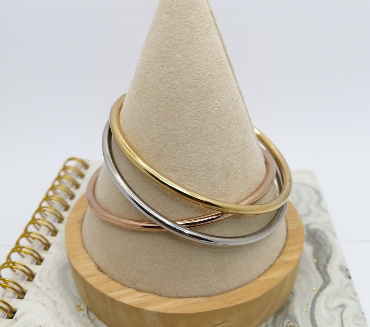 Set 3 brazaletes 3 tonos 6cm*3mm