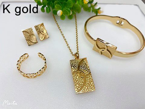 Set dorado Collar dije y aretes diseño rectangular, Brazalete y anillo #