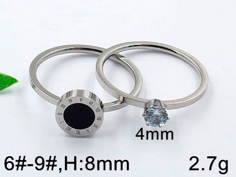 Set de 2 anillos plateados diseño CaRtIeR